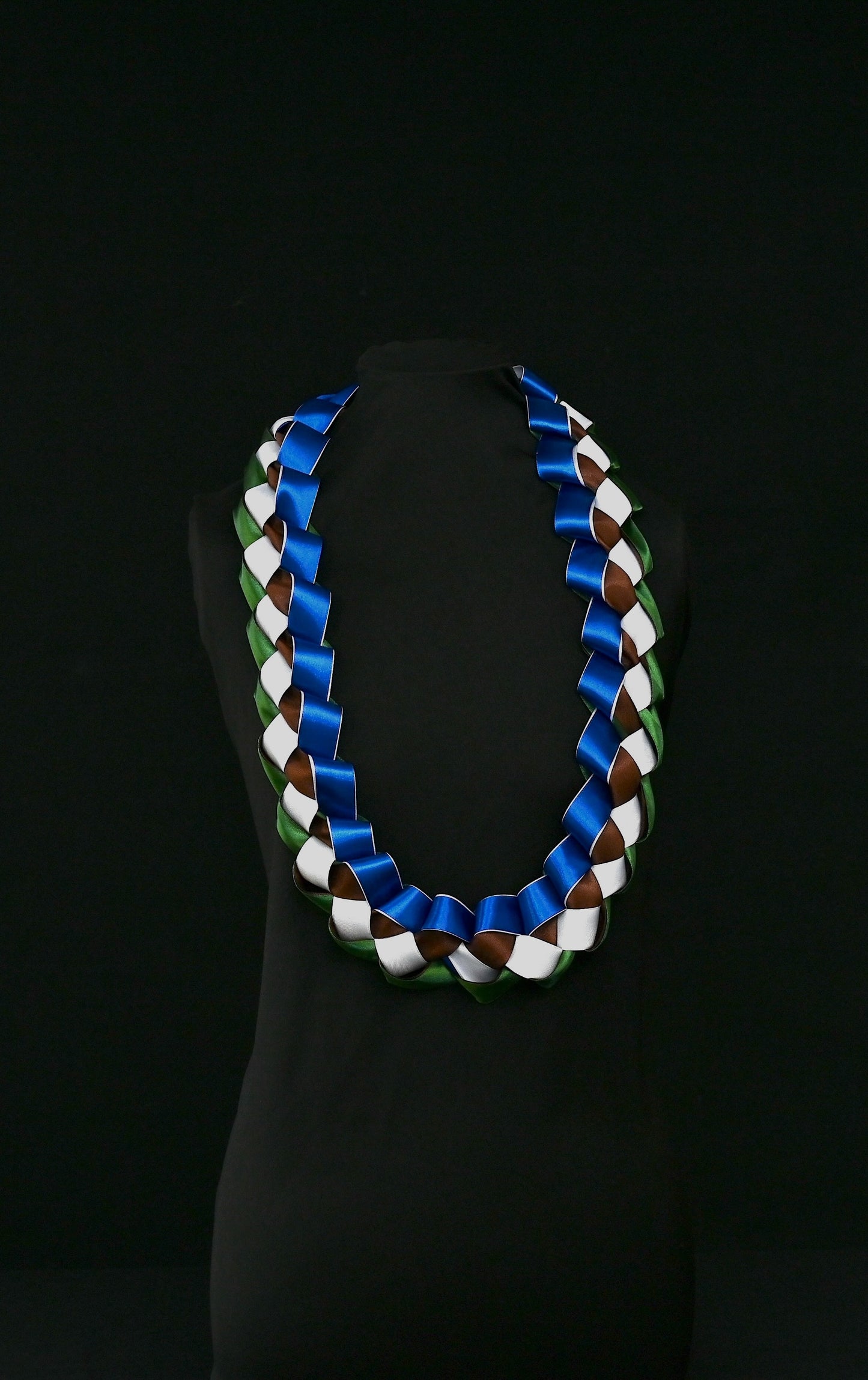 Ula Lipene - Ribbon
