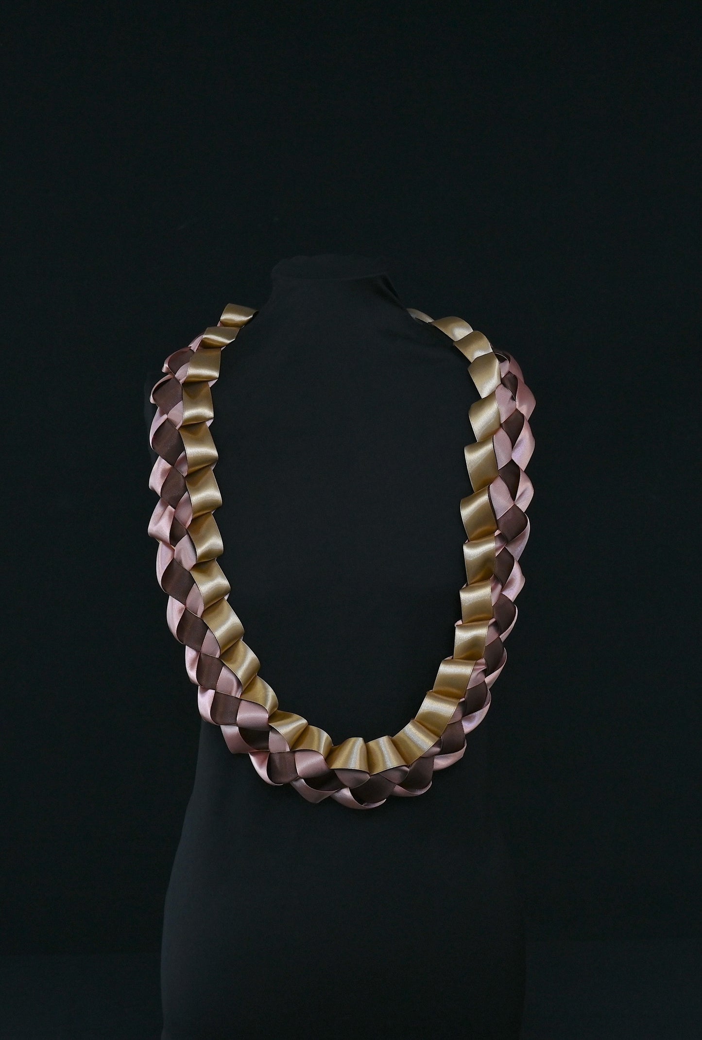 Ula Lipene - Ribbon