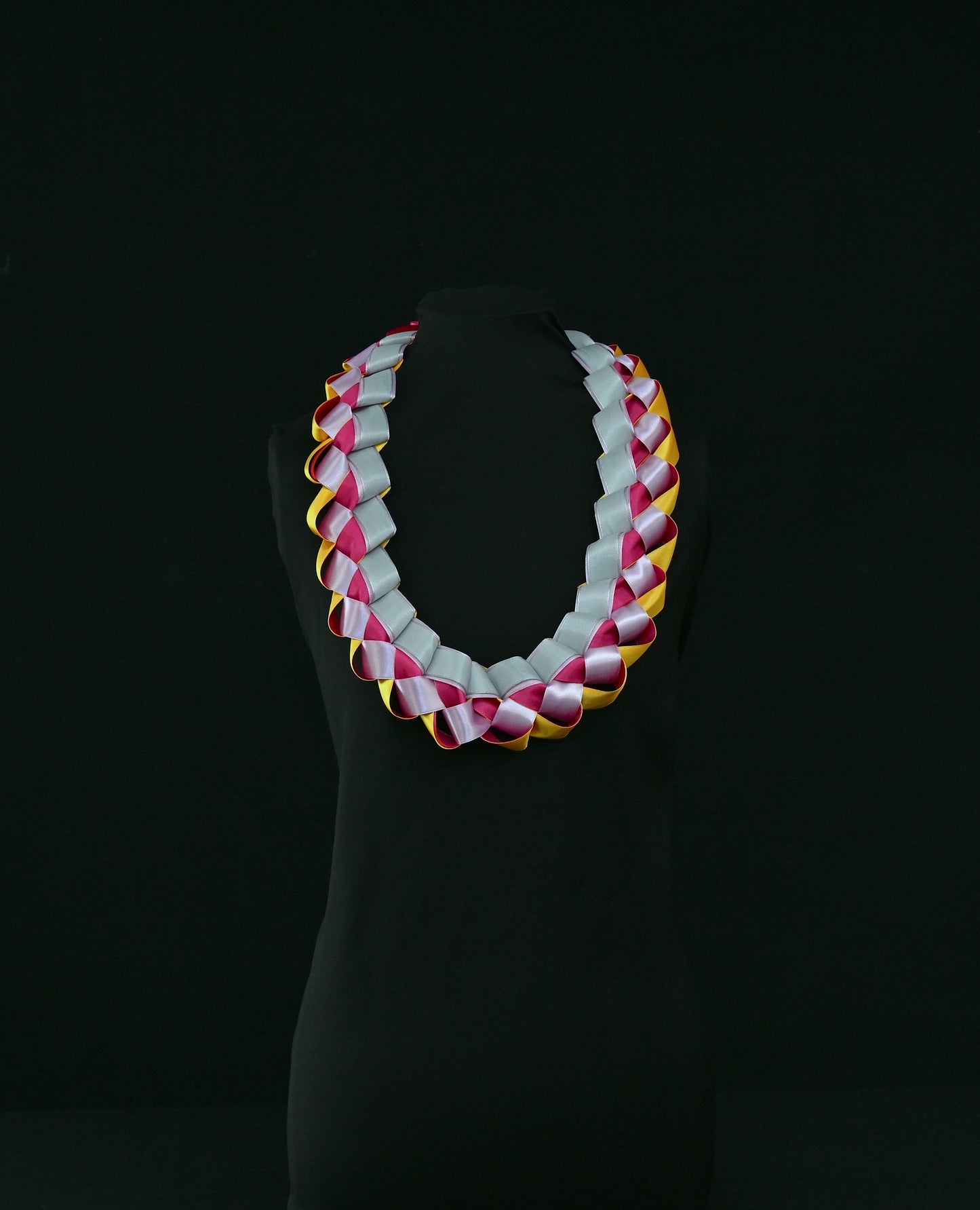 Ula Lipene - Ribbon