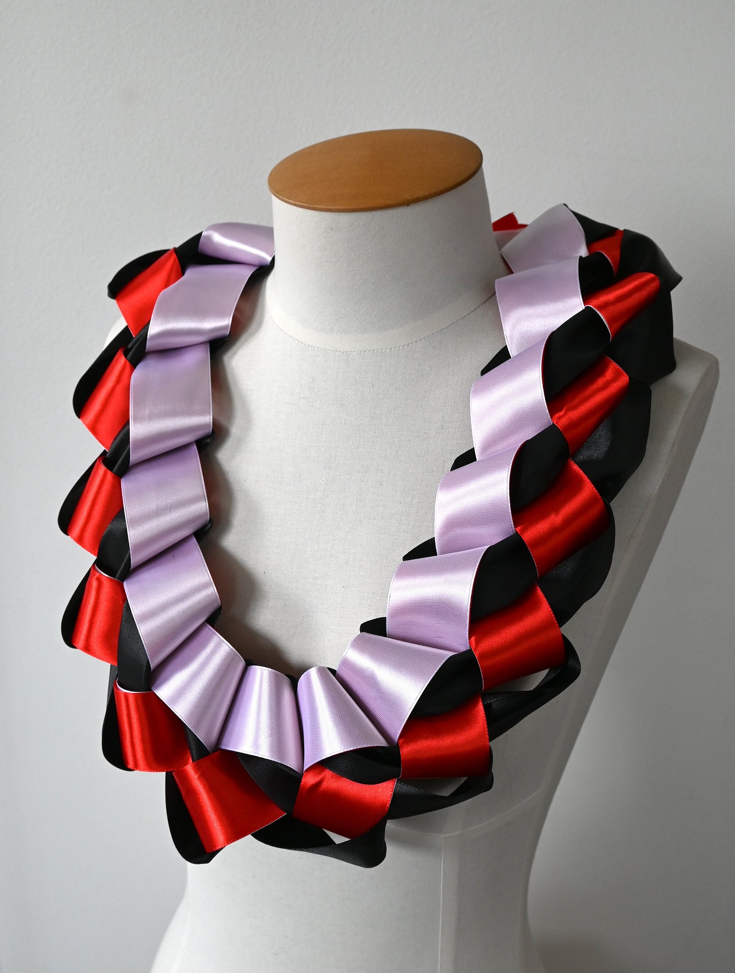 Ula Lipene - Ribbon
